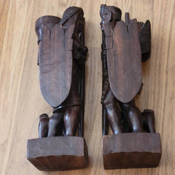 Vintage Latin American Carved Wood Book ends Statues Men and Women with dog - Picture 9 of 12